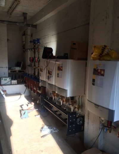 Geprefabriceerd leidingwerk voor een verwarmingsinstallatie